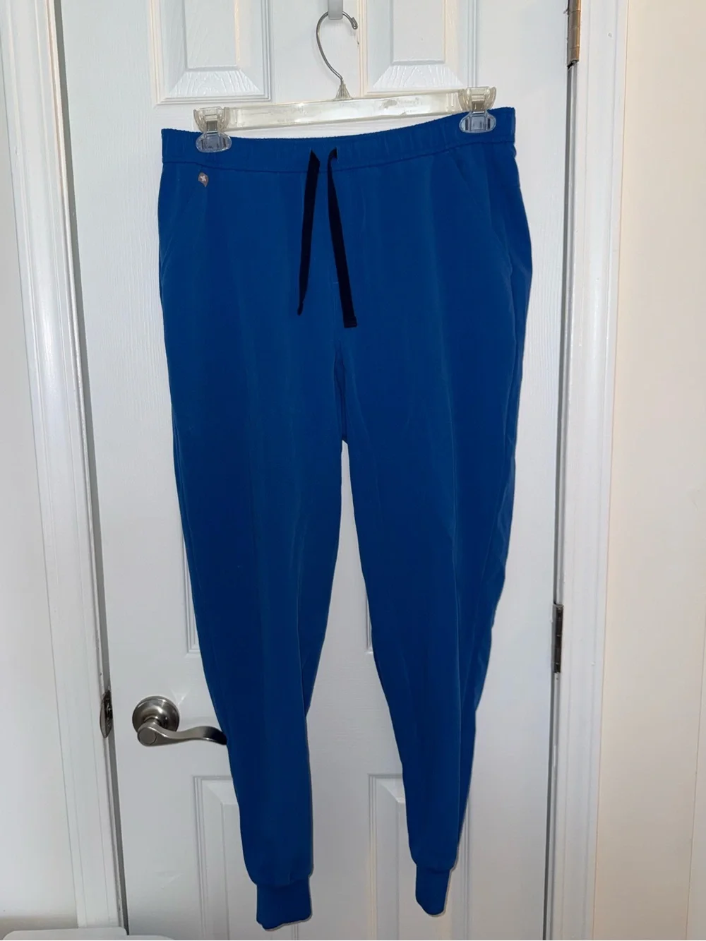 FIGS Men’s Tansen Jogger Scrub Pants L Royal Blue